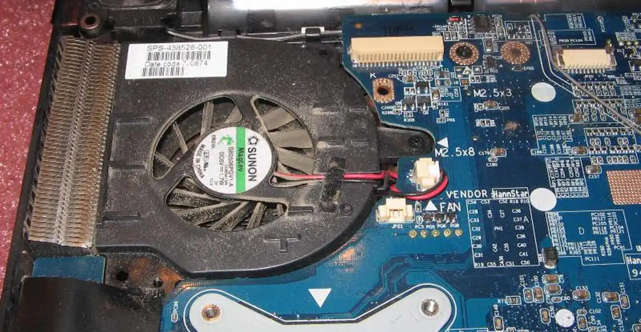 чистка ноутбука Compaq в Волжске